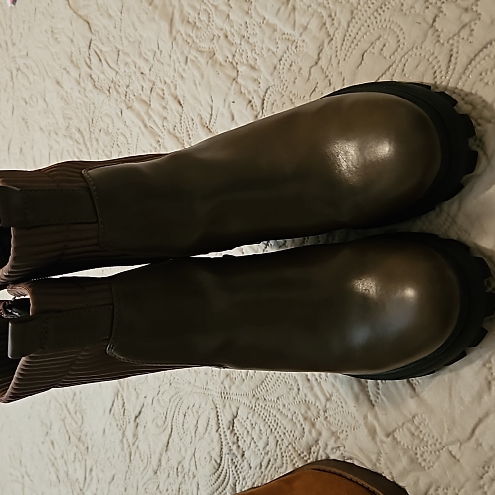 Ankle boot